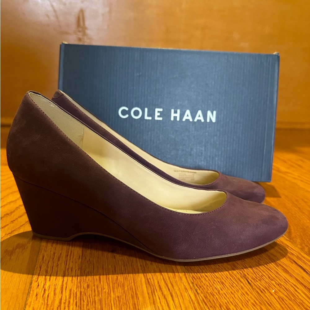 Cole Haan Purple Wedge Shoes Sleek Minimalist Design Work shoes